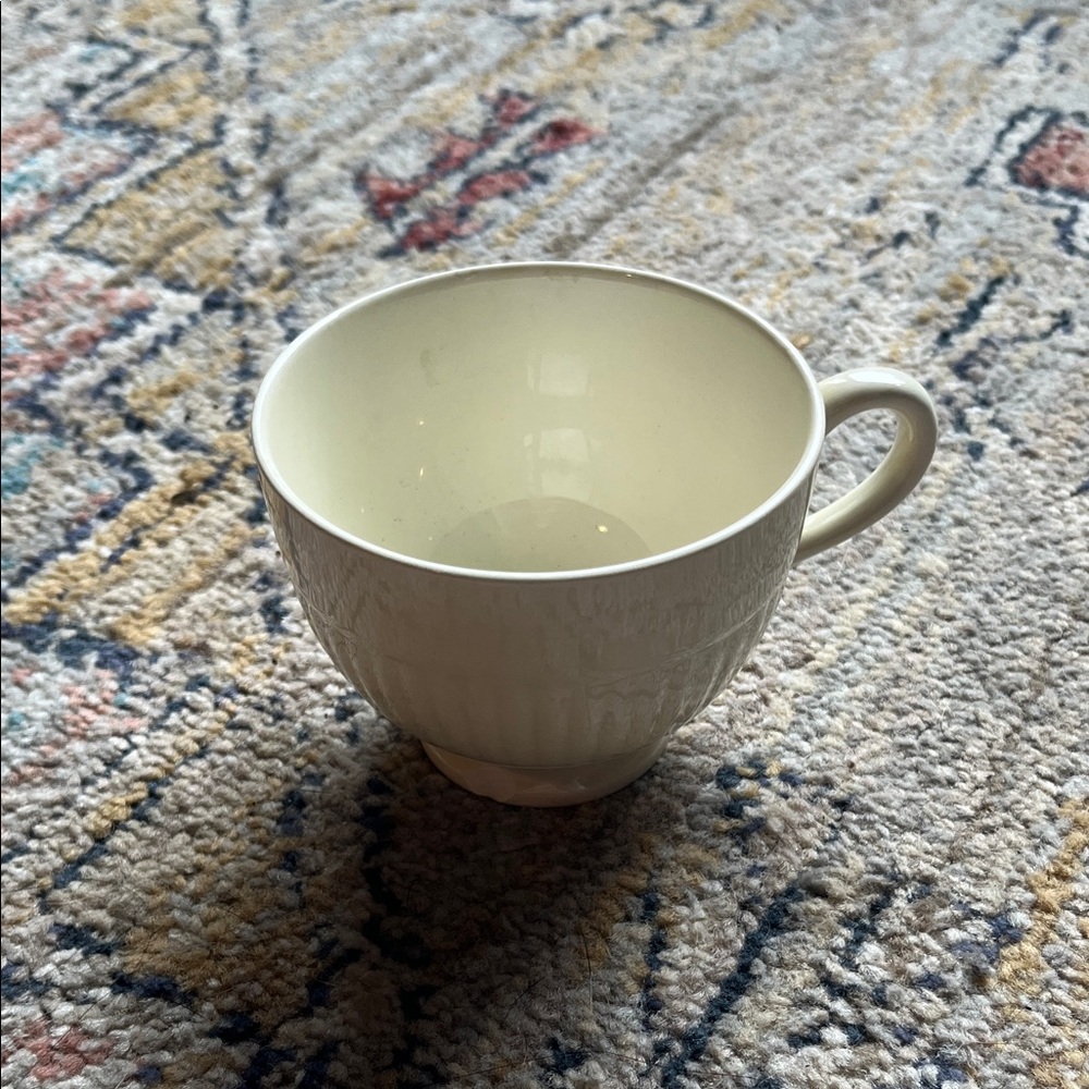 Wedgwood Edme tea cup